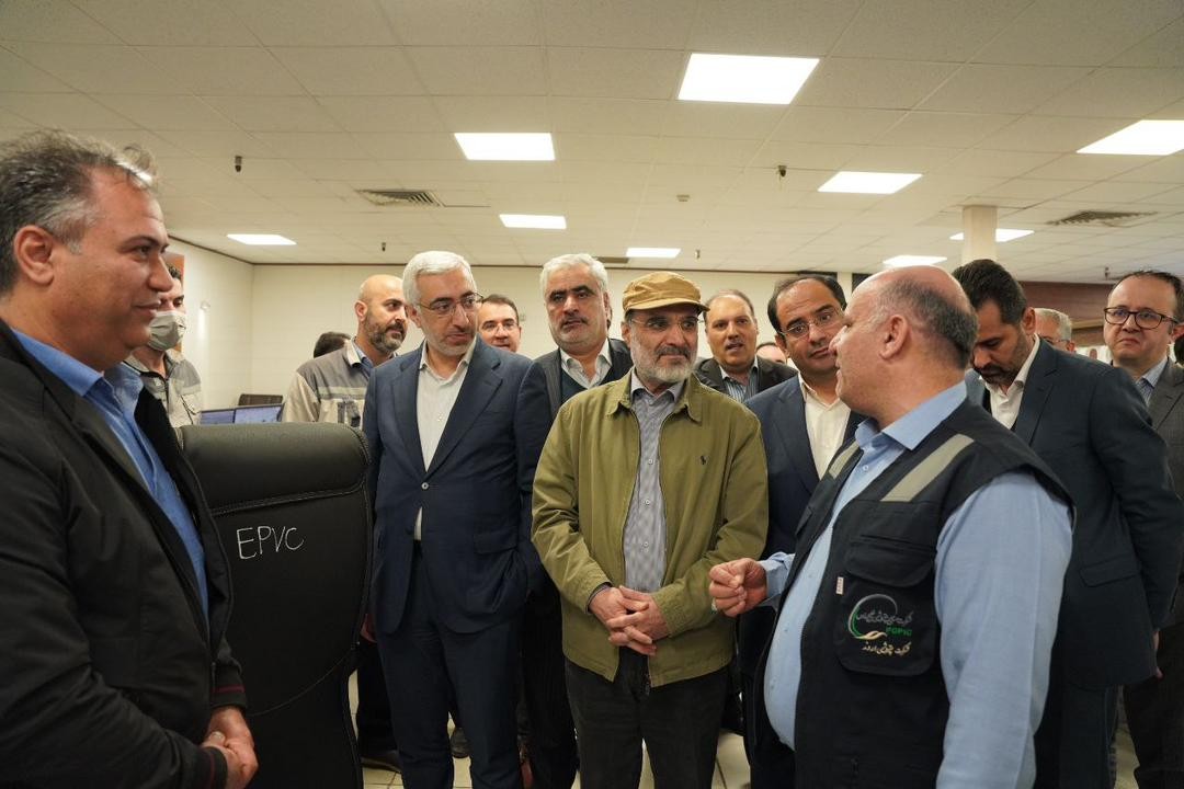 بازدید علی عسکری از شرکت پتروشیمی اروند بازدید علی عسکری از شرکت پتروشیمی اروند